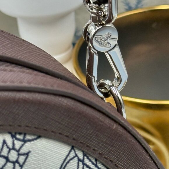 🆕 VIVIENNE WESTWOOD 🧿 NWT Debbie Round Crossbody Bag, Brown & Jacquard - AUTH - Picture 4 of 15